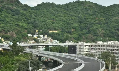 ఎట్టకేలకు కనకదుర్గ ఫ్లై ఓవర్ ప్రారంభానికి ముహూర్తం ఖరారు