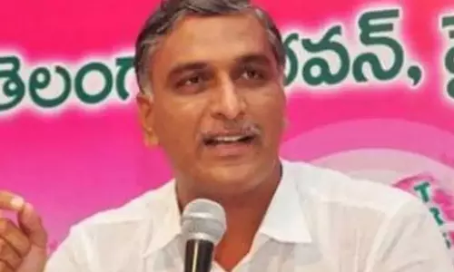 Minister Harish Rao tested Corona positive : మంత్రి హరీశ్ రావుకు కరోనా పాజిటివ్