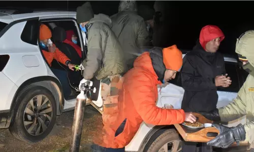 Indian Army Kindness: దారితప్పిన చైనీయులకు దయతో దారిచూపిన భారత్ ఆర్మీ!