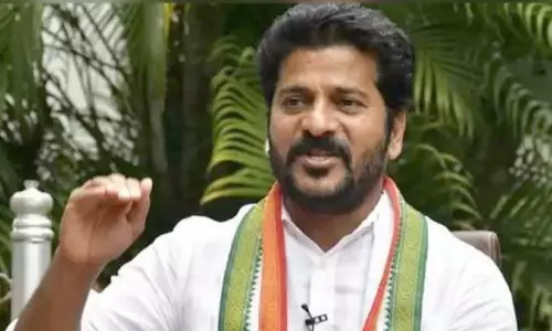 Congress MP Revanth Reddy: కేటీఆర్ ఓట్లు అడిగే హక్కును కోల్పోయారు... Congress MP Revanth Reddy: కేటీఆర్ ఓట్లు అడిగే హక్కును కోల్పోయారు...