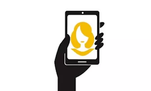 Protection For Women: ప్రత్యేక యాప్ ద్వారా మహిళలకు రక్షణ.. కేంద్ర, రాష్ట్ర ప్రభుత్వాల సమన్వయంతో ఏపీలో అమలు Protection For Women: ప్రత్యేక యాప్ ద్వారా మహిళలకు రక్షణ.. కేంద్ర, రాష్ట్ర ప్రభుత్వాల సమన్వయంతో ఏపీలో అమలు