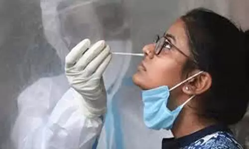 Rapid Antigen Tests: కొంపముంచుతున్న ర్యాపిడ్ యాంటిజెన్ టెస్టులు.. యధాతధంగా తిరిగేస్తున్న లక్షణాలున్న వ్యక్తులు