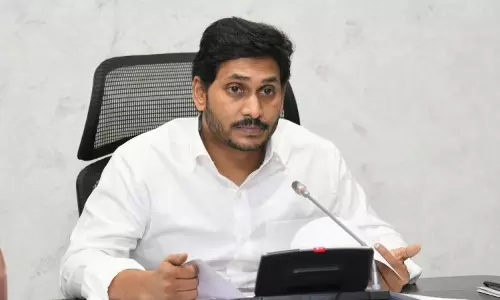 కరోనా బాధితులకు రూ. 2వేల సాయం నిలిపివేత