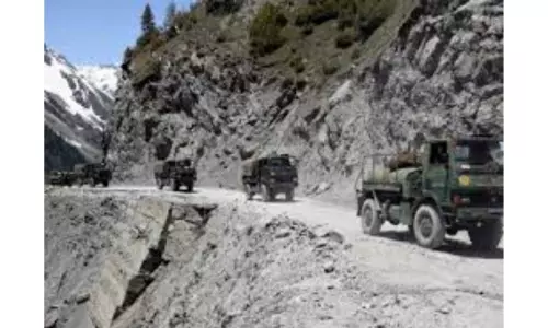 Bharat China Dispute: భారత్ అప్రమత్తం .. సరిహద్దు వెంబడి మోహరించిన సైన్యం Bharat China Dispute: భారత్ అప్రమత్తం .. సరిహద్దు వెంబడి మోహరించిన సైన్యం