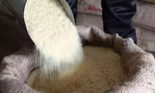 బ్లాక్ మార్కెట్లో పిడిఎస్ బియ్యం బ్లాక్ మార్కెట్లో పిడిఎస్ బియ్యం