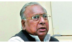 Telangana updates: మొదటిసారి సీఎం కేసీఆర్ మేము ఇచ్చిన లేఖ పై స్పందించారు...విహెచ్ కాంగ్రెస్ సీనియర్ నాయకులు... Telangana updates: మొదటిసారి సీఎం కేసీఆర్ మేము ఇచ్చిన లేఖ పై స్పందించారు...విహెచ్ కాంగ్రెస్ సీనియర్ నాయకులు...