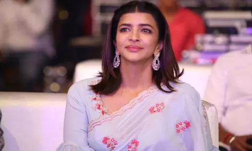 Manchu lakshmi Tweet On Sushant Issue :  కోవిడ్ 19 కంటే సుశాంత్ ఇష్యూ పైనే ఎక్కువగా వర్రీ అవుతున్నారు!