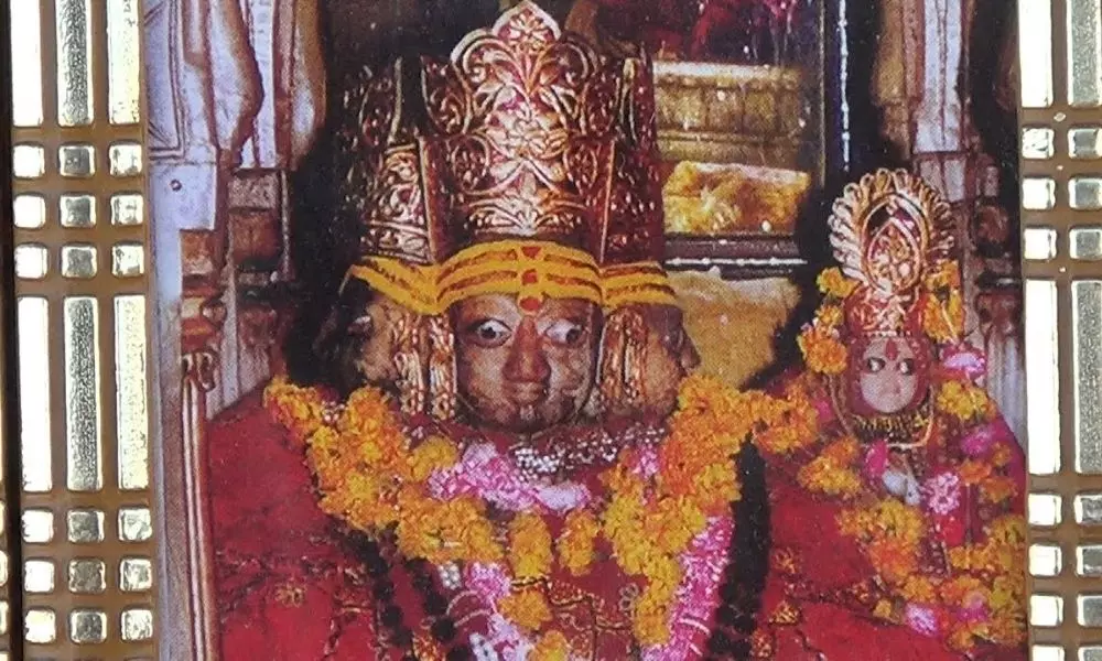 Lord Brahma temple Pushkar : భారత దేశంలో బ్రహ్మదేవుని ఆలయం ఎక్కడ ఉందో తెలుసా