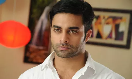 నాకు ఏం బాధ లేదు బ్రదర్.. నెటిజన్ కు నవదీప్ కౌంటర్! నాకు ఏం బాధ లేదు బ్రదర్.. నెటిజన్ కు నవదీప్ కౌంటర్!