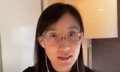 కరోనా వుహాన్ ల్యాబ్లోనే పుట్టింది : చైనా వైరాలజిస్ట్ సంచలనం కరోనా వుహాన్ ల్యాబ్లోనే పుట్టింది : చైనా వైరాలజిస్ట్ సంచలనం