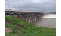 Sreepada Yellampalli Project updates: శ్రీరామ్ సాగర్ ప్రాజెక్టు గెట్లు ఎత్తడంతో ఎల్లంపల్లి ప్రాజెక్ట్ లోకి బారీగా చేరుతున్న వరద నీరు.. Sreepada Yellampalli Project updates: శ్రీరామ్ సాగర్ ప్రాజెక్టు గెట్లు ఎత్తడంతో ఎల్లంపల్లి ప్రాజెక్ట్ లోకి బారీగా చేరుతున్న వరద నీరు..