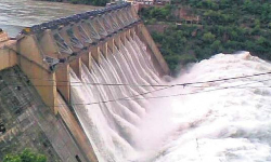 Srisailam project updates: శ్రీశైల జలాశయానికి గంట గంట కు కొనసాగుతున్న వరద ప్రవాహం.. Srisailam project updates: శ్రీశైల జలాశయానికి గంట గంట కు కొనసాగుతున్న వరద ప్రవాహం..