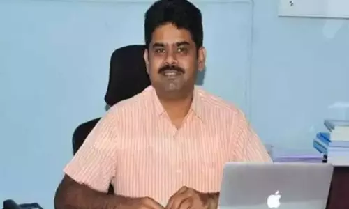 Heavy Rains In Hyderabad : హైద‌రాబాద్‌లో హైఅల‌ర్ట్‌...ఇళ్ల నుంచి బయటికి రావొద్దంటున్న కమిషనర్