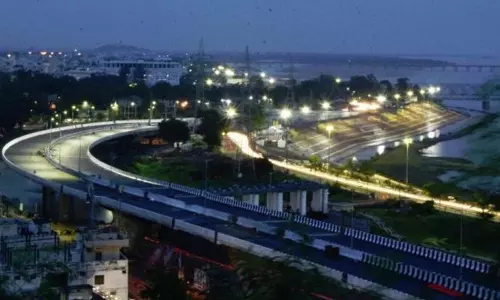 కనకదుర్గ ఫ్లైఓవర్‌ ప్రారంభోత్సవం వాయిదా.. కారణం ఇదే..