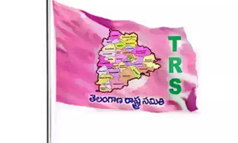 గులాబీ దళానికి టార్గెట్గా మారిన ఆ జాతీయ పార్టీ ఏది..? గులాబీ దళానికి టార్గెట్గా మారిన ఆ జాతీయ పార్టీ ఏది..?