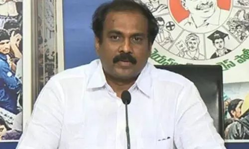 AP Minsiter Kurasala Kannababu: కొబ్బరి సంవత్సరంగా 2020-2021: మంత్రి కురసాల AP Minsiter Kurasala Kannababu: కొబ్బరి సంవత్సరంగా 2020-2021: మంత్రి కురసాల