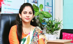 BJP YAMINI SHARMA: హిందూ దేవాలయాలపై అన్యమతస్తుల పెత్తనం సహించం: సాధినేని యామినీ శర్మ BJP YAMINI SHARMA: హిందూ దేవాలయాలపై అన్యమతస్తుల పెత్తనం సహించం: సాధినేని యామినీ శర్మ