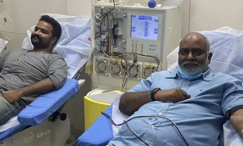 కొడుకుతో క‌లిసి రెండోసారి ప్లాస్మా డొనేట్ చేసిన కీరవాణి