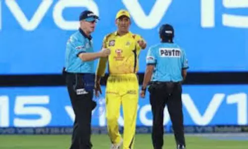 IPL 2020: అంపైర్‌పై ధోనీ ఫైర్