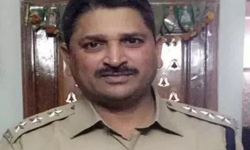 Hyderabad: మల్కాజ్‌గిరి ఏసీపీ ఇంటికి ఏసీబీ అధికారులు