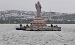 Hussain Sagar: నిండుకుండలా హుస్సేన్ సాగర్ Hussain Sagar: నిండుకుండలా హుస్సేన్ సాగర్