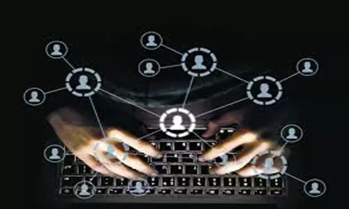 హద్దు లేకుండా పోతున్న సైబర్ నేరాలు..అప్రమత్తతే రక్షణ!