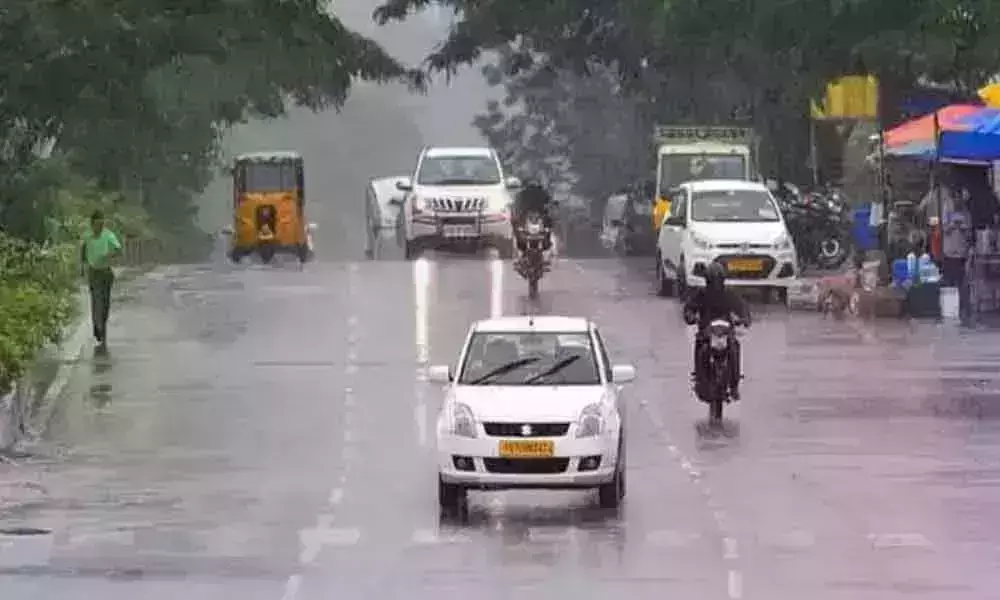తెలంగాణలో భారీ వర్షాలు
