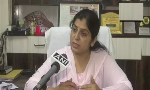 లూడో గేమ్లో తండ్రి చీట్ .. కోర్టుకెక్కిన కూతురు! లూడో గేమ్లో తండ్రి చీట్ .. కోర్టుకెక్కిన కూతురు!