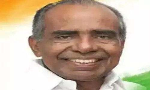 సిట్టింగ్ ఎమ్మెల్యే.. కాంగ్రెస్ సీనియర్ నేత కన్నుమూత