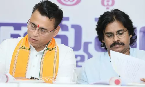 మీ సాహసోపేత స్వభావం, నాయకత్వ పటిమ ప్రజలను చైతన్య పరుస్తాయి: ఏపీ బీజేపీ ఇంఛార్జ్కి పవన్ విషెస్ మీ సాహసోపేత స్వభావం, నాయకత్వ పటిమ ప్రజలను చైతన్య పరుస్తాయి: ఏపీ బీజేపీ ఇంఛార్జ్కి పవన్ విషెస్
