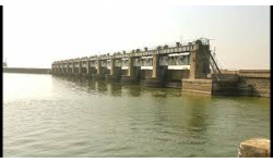 Nizamsagar Project: నిజాం సాగర్ ప్రాజెక్టు కు కొనసాగుతున్న వరద ప్రవాహం.. Nizamsagar Project: నిజాం సాగర్ ప్రాజెక్టు కు కొనసాగుతున్న వరద ప్రవాహం..