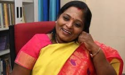 Tamilisai Soundararajan| నేను డాటర్ ఆఫ్ తమిళనాడు.. సిస్టర్ ఆఫ్ తెలంగాణ Tamilisai Soundararajan| నేను డాటర్ ఆఫ్ తమిళనాడు.. సిస్టర్ ఆఫ్ తెలంగాణ