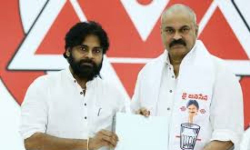 NAGABABU: నాగబాబు పై సోషల్ మీడియాలో రిప్ అంటూ వివాస్పద పోస్టులు NAGABABU: నాగబాబు పై సోషల్ మీడియాలో రిప్ అంటూ వివాస్పద పోస్టులు