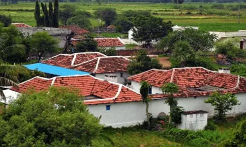 తెలంగాణలో కొనసాగుతున్న ఆస్తుల నమోదు ప్రక్రియ