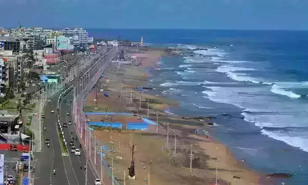 దసరా నాటికి విశాఖపట్నం ఎగ్జిక్యుటివ్ క్యాపిటల్ అయ్యేనా? దసరా నాటికి విశాఖపట్నం ఎగ్జిక్యుటివ్ క్యాపిటల్ అయ్యేనా?