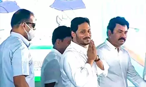 సీఎంను కలిసిన కేకే రాజు.. గంటా ఎఫెక్టా!