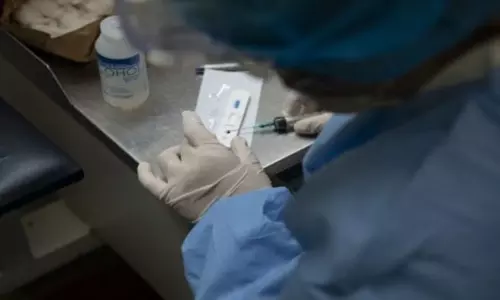 ప్రకాశం జిల్లాలో ర్యాపిడ్ కిట్ల మాయాజాలం ప్రకాశం జిల్లాలో ర్యాపిడ్ కిట్ల మాయాజాలం