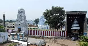 ఆదిశంకరాచార్యులు అద్వైత మతాన్ని ప్రవేశపెట్టింది ఇక్కడే