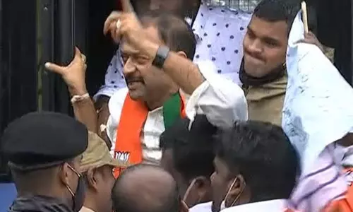 Telangana Assembly : అసెంబ్లీ ముట్డడికి బీజేపీ నేతల యత్నం..అడ్డుకున్న పోలీసులు