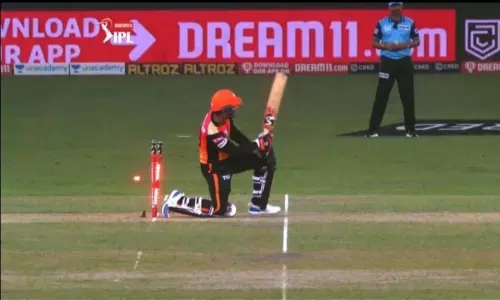 IPL 2020:  ర‌షీద్ ఖాన్‌ది హిట్ వికెట్ కాదంట‌!