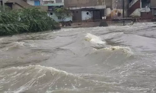 హైదరాబాద్లో విషాదం..ప్రాణం తీసిన పానీపూరి హైదరాబాద్లో విషాదం..ప్రాణం తీసిన పానీపూరి