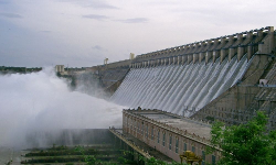 NAGARJUNA SAGAR: నాగార్జునసాగర్ ప్రాజెక్టుకు కొనసాగుతున్న వరద NAGARJUNA SAGAR: నాగార్జునసాగర్ ప్రాజెక్టుకు కొనసాగుతున్న వరద