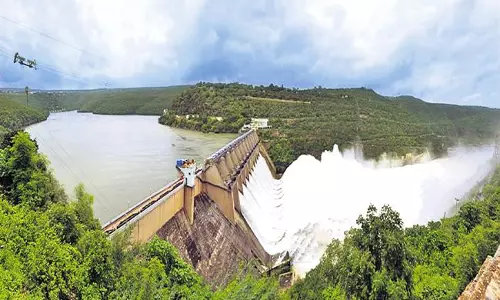 పదకొండేళ్ల తర్వాత అక్టోబరులో కృష్ణమ్మకు భారీ వరద..