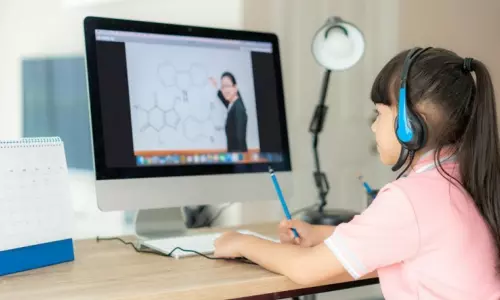 అన్ లైన్ బోధనలతో పిల్లల్లో రుగ్మతలు