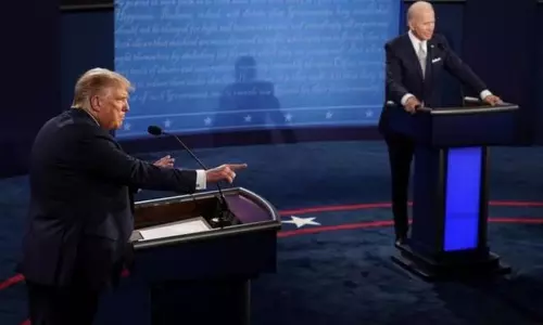 ముగిసిన చివరి అమెరికన్‌ ప్రెసిడెన్షియల్‌ డిబేట్‌.. కరోనాపై ట్రంప్‌,బైడెన్ మధ్య వాడీవేడీ చర్చ