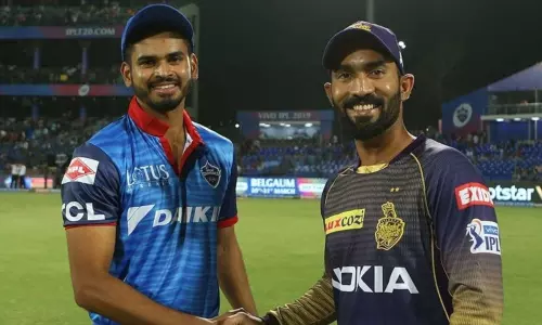 IPL 2020: కోల్కతాకు డూ ఆర్ డై మ్యాచ్.. టాస్ గెలిచి ఫీల్డింగ్ ఎంచుకున్న ఢిల్లీ IPL 2020: కోల్కతాకు డూ ఆర్ డై మ్యాచ్.. టాస్ గెలిచి ఫీల్డింగ్ ఎంచుకున్న ఢిల్లీ