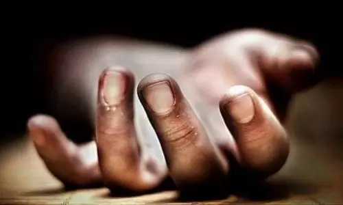 విషాదం : మట్టి ఇల్లు కూలి ఐదుగురు మహిళలు మృతి