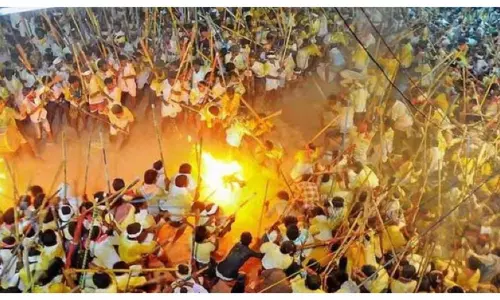 కర్నూలు జిల్లా దేవరగట్టులో టెన్షన్ టెన్షన్