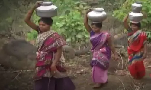 ఆదివాసీలను వెంటాడుతున్న సమస్యలు