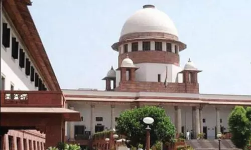 టీడీపీ, ఏపీ ప్రభుత్వానికి సుప్రీంకోర్టు నోటీసులు జారీ!